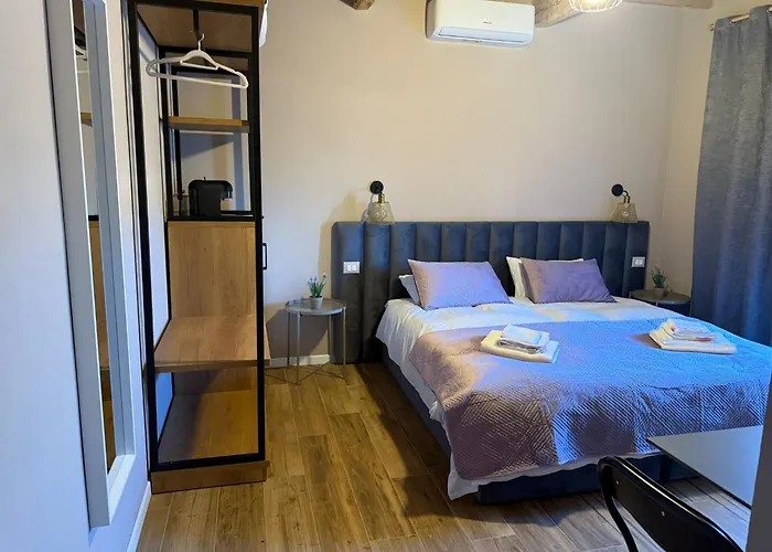 ゲストハウス La Casa Di Marsy 3*